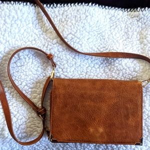 Urban expression crossbody